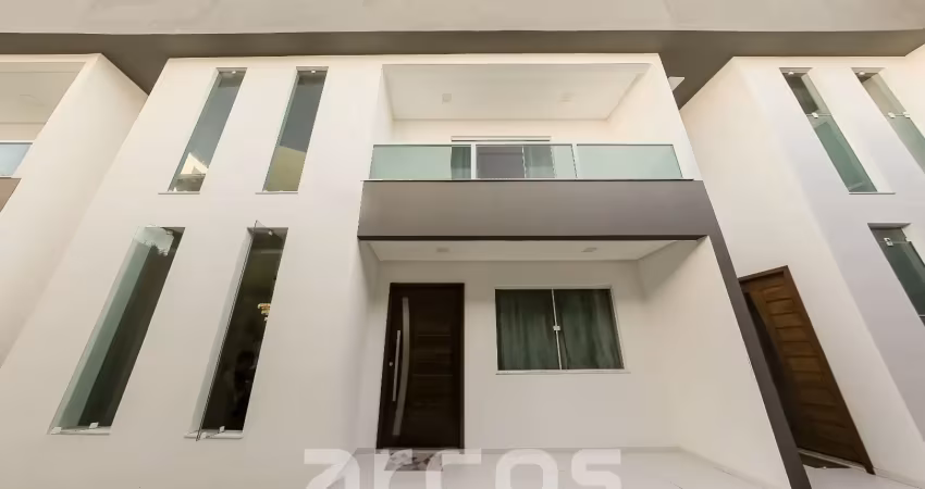 Casa na coroa do meio, 3 quartos, 253m², terraço gourmet com vista do nascer e pôr do sol, próxima ao clube do banese e perto da orla de atalaia.