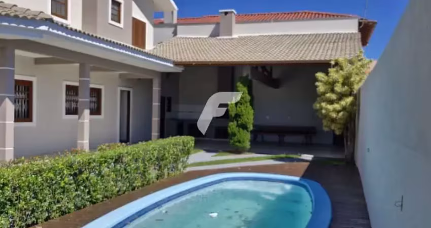 Casa 4 quartos com piscina - ingleses do rio vermelho