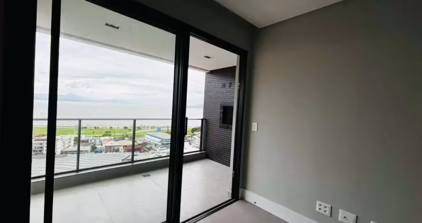 Apartamento novo com 2 dormitórios (1 suíte) com vista o mar no kobrasol