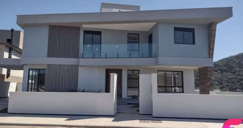 Casa com 3 quartos à venda na Rodovia Doutor Antônio Luiz Moura Gonzaga, 1, Rio Tavares, Florianópolis