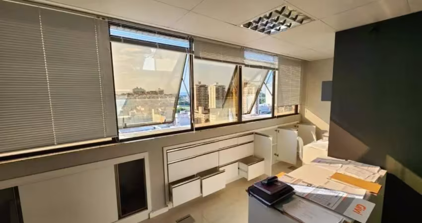 Sala comercial à venda na Rua Doutor Heitor Blum, 1, Estreito, Florianópolis