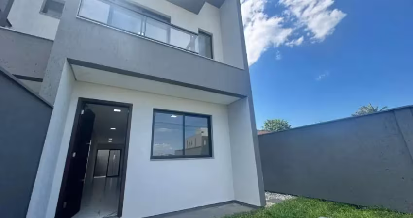 Casa nova com 3 dormitórios em ótima localização no campeche, florianópolis