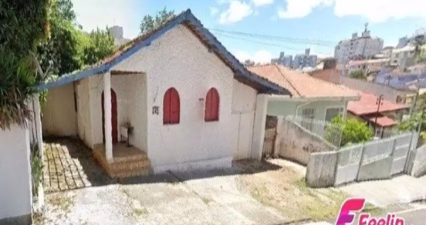 Terreno à venda na Rua Doutor Homero de Miranda Gomes, 1, Capoeiras, Florianópolis
