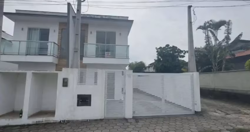 Casa geminada disponível para locação anual,  2 quartos 90m² - campeche