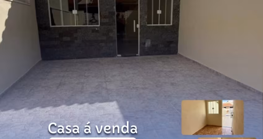 Linda casa a venda em Jacutinga-MG