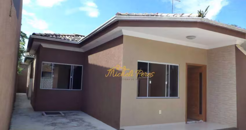 Excelente casa linear meio lote, com 3 quartos à venda, 90 m² - extensão novo rio das ostras/centro - rio das ostras/rj.
