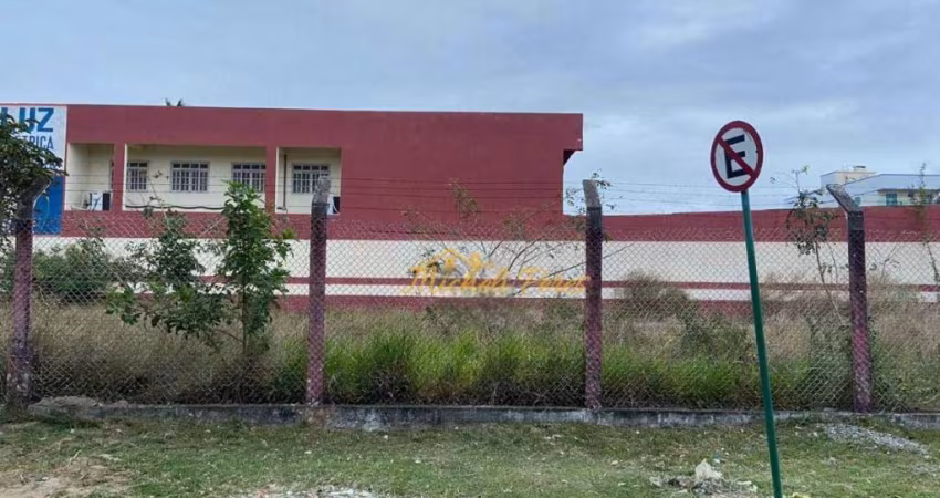 Excelente Terreno para Locação em Frente para Rodovia Principal  no bairro Jardim Mariléa, localizado na cidade de Rio das Ostras / RJ.