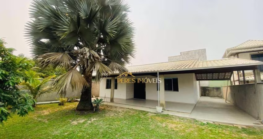Casa com 2 dormitórios à venda, 110 m² por R$ 420.000,00 - Extensão Serramar - Rio das Ostras/RJ