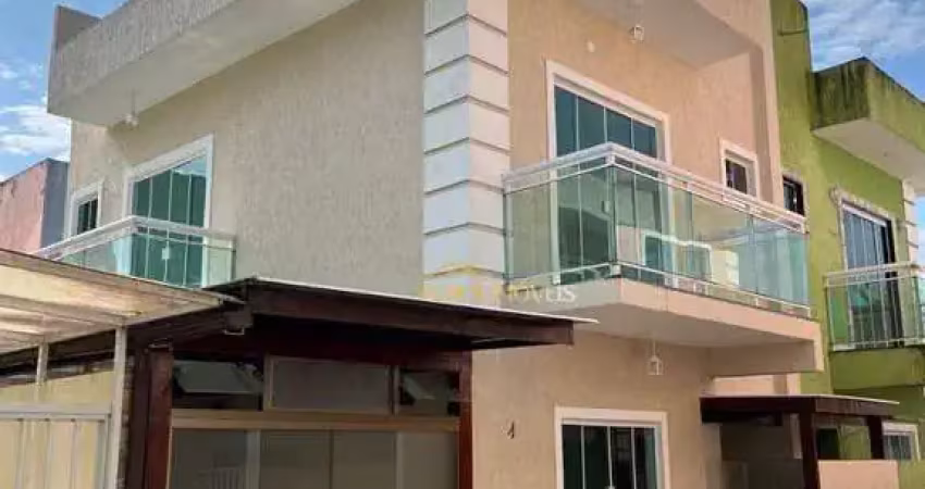 Casa à venda, 110 m² por R$ 280.000,00 - Peixe Dourado - Casimiro de Abreu/RJ