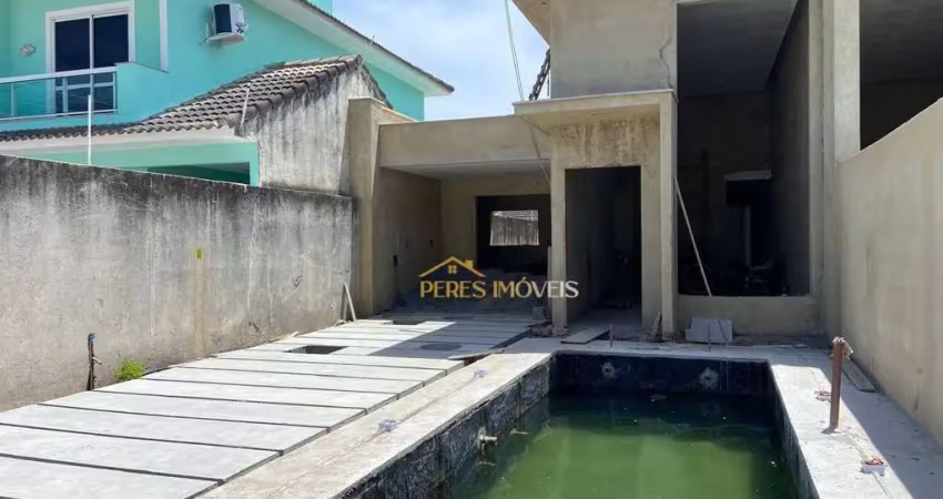 CASA DE ALTO PADRÃO COM ÁREA GOURMET E PISCINA NO BAIRRO RECREIO EM RIO DAS OSTRAS
