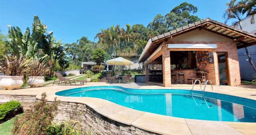 Casa em condomínio fechado com 5 quartos à venda na Rua Marechal Deodoro da Fonseca, 13, Granja Viana, Carapicuíba
