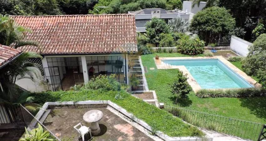 Casa em condomínio fechado com 4 quartos à venda na Avenida Flamboyant, 03, Granja Viana, Jandira