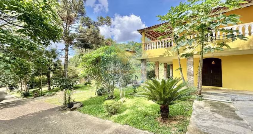 Casa em condomínio fechado com 3 quartos à venda na Via das Grinaldas, 228, Granja Viana, Cotia