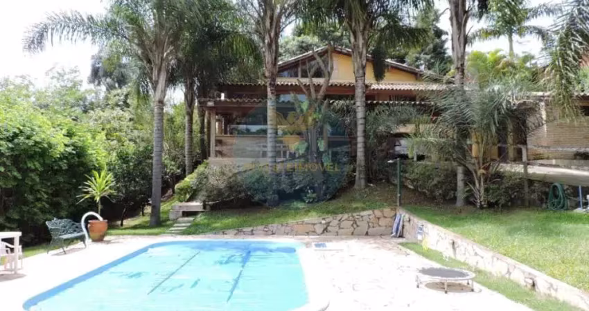 Casa com 5 quartos à venda na Rua das Hortênsias, 90, Granja Viana, Carapicuíba
