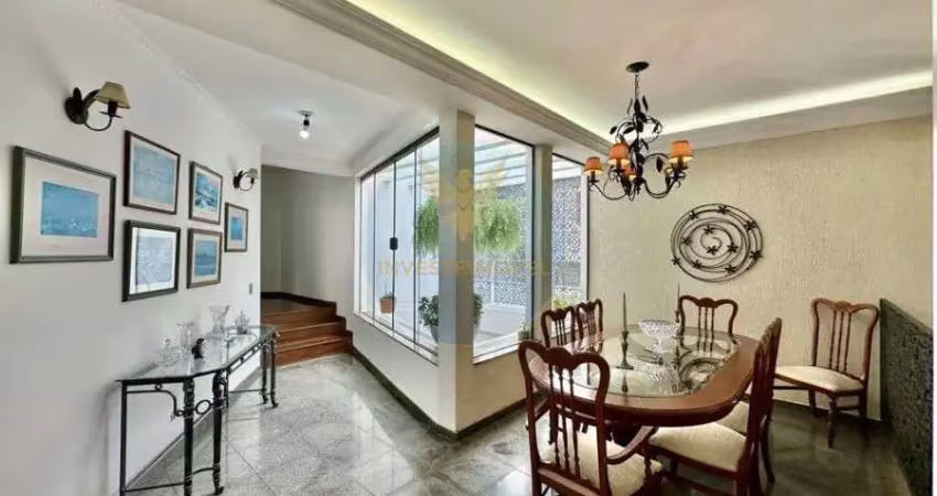 Casa com 4 quartos à venda na Rua Monet, 84, Granja Viana, Cotia
