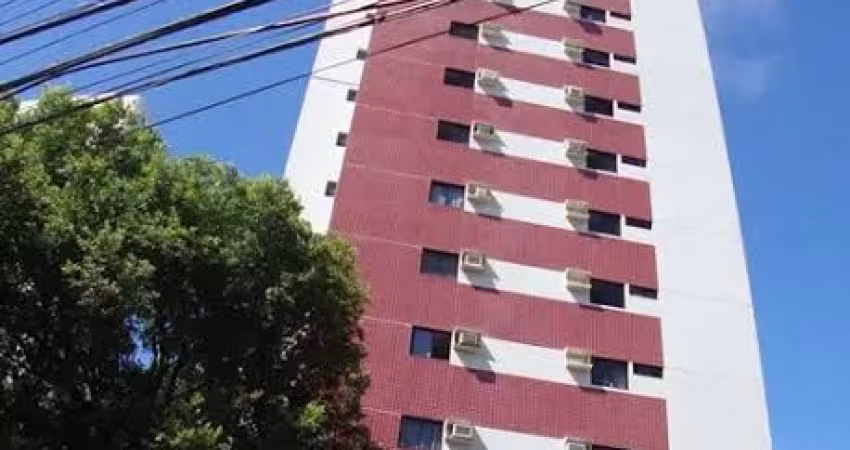 Apartamento com aproximadamente 100m2, 3 Quartos sendo 1 Suíte, 2 vagas