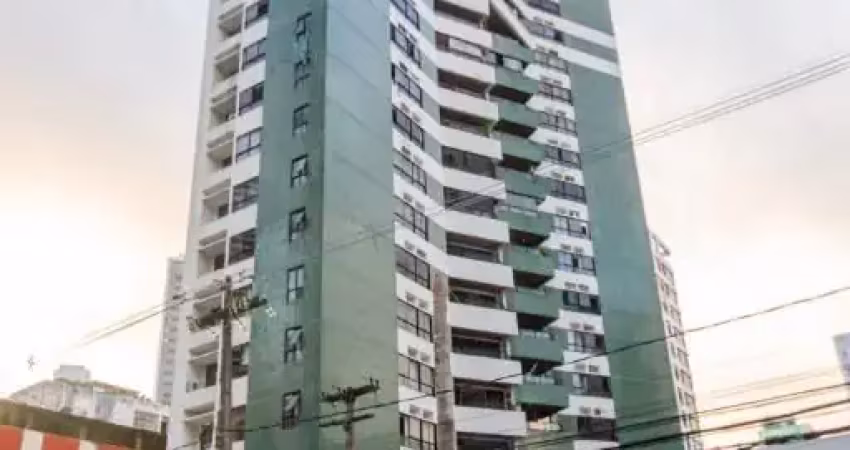 Apartamento com aproximadamente 130m2, 4 Quartos sendo 2 suítes, 2 Vagas!