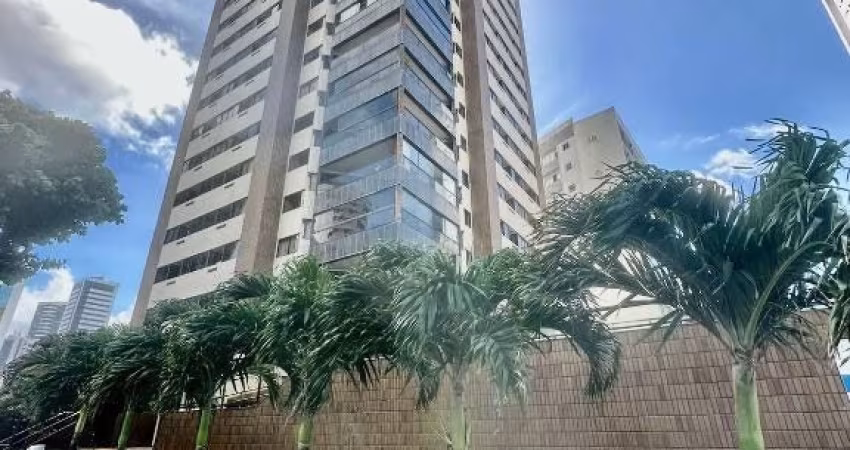 Apartamento com aproximadamente 210m2, 4Qtos, 3 Suítes, 3 Vagas!