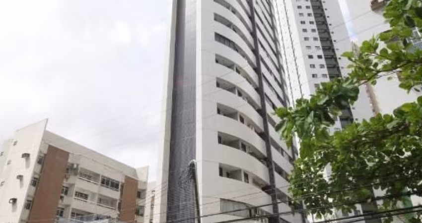Apartamento MOBILIADO,  com 135m2, 3 Quartos sendo 1 Suíte, 2 vagas!