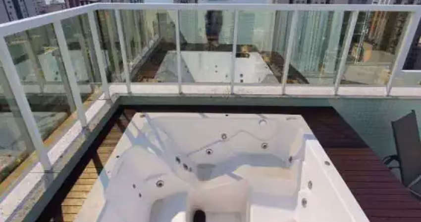 Cobertura com vista mar á venda em Balneário Camboriú