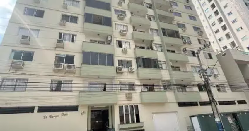 cobertura á venda no centro de Balneário Camboriú
