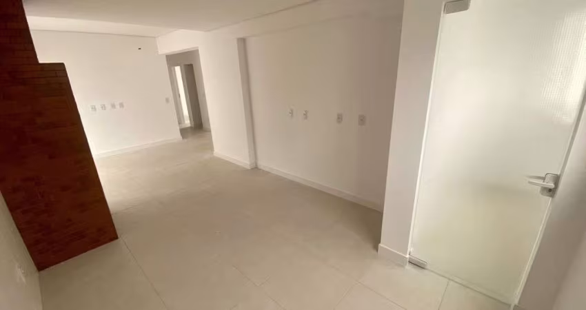 Apartamento para alugar anual no centro de Balneário Camboriú
