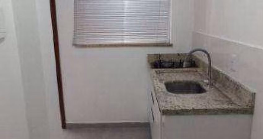 Kitnet com 1 dormitório para alugar, 30 m² por R$ 1.750,00 - Nações - Balneário Camboriú/SC