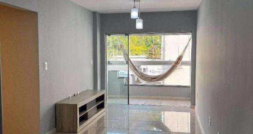 Apartamento com 3 dormitórios à venda, 72 m² por R$ 697.000 - Nações - Balneário Camboriú/SC