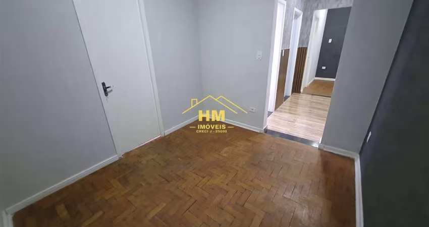 APARTAMENTO AMPLO l TODO REFORMADO l 1 DORMITÓRIO l REVERTIDO PARA 2 DORMITÓRIOS l SALA l ÁREA DE SERVIÇO l GARAGEM AMPLA COLETIVA l CENTRO l SÃO VICENTE