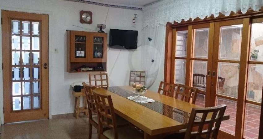 Casa com 3 quartos à venda em Saúde - SP