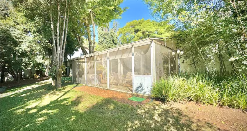 Casa térrea com 6 quartos à venda em Jardim Guedala - SP