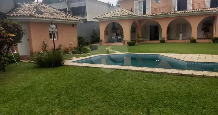 Sobrado com 4 quartos à venda em Interlagos - SP