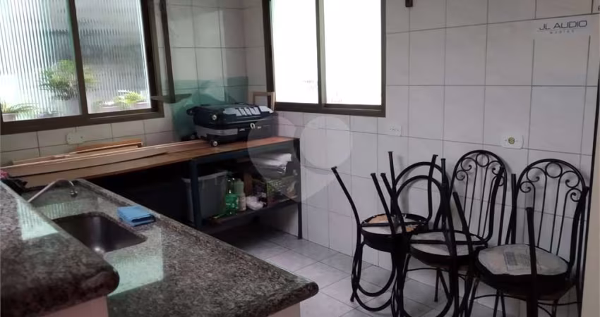 Casa com 3 quartos à venda em Chácara Califórnia - SP
