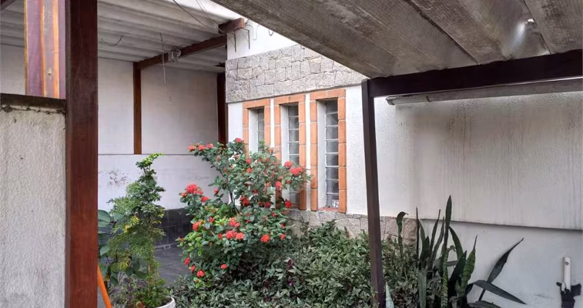 Sobrado com 4 quartos à venda em Chácara Inglesa - SP