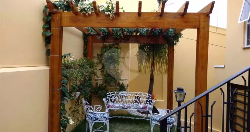 Casa com 3 quartos à venda na Rua Mirandinha, Penha, São Paulo