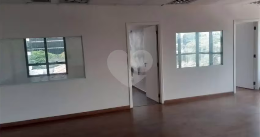 Sala comercial à venda na Rua Amália de Noronha, Pinheiros, São Paulo