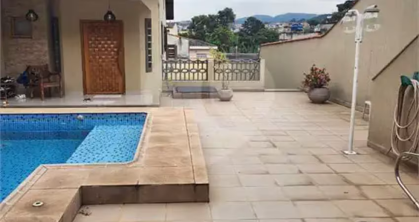 Casa com 4 quartos à venda na Rua Itamogi, Vila Boaçava, São Paulo