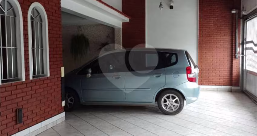 Casa térrea com 3 quartos à venda em City América - SP