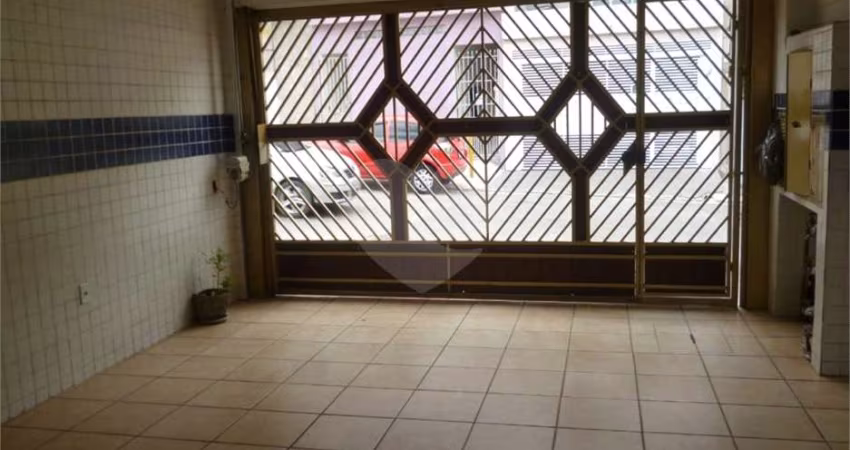 Casa com 6 quartos à venda em Parque Dos Bancários - SP