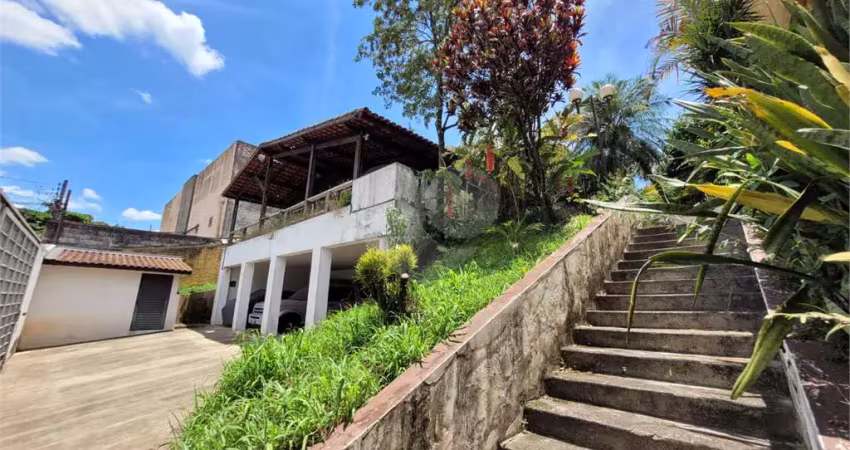 Casa térrea com 3 quartos à venda em vila guedes - sp