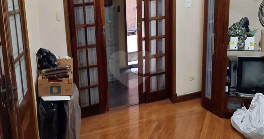 Casa com 4 quartos à venda em Campos Elíseos - SP