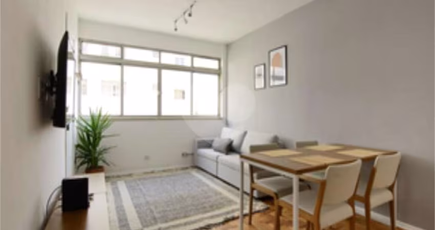 Apartamento com 4 quartos à venda em Aclimação - SP