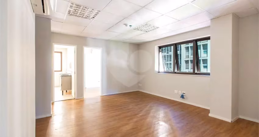 Sala comercial à venda na Rua Martinico Prado, Santa Cecília, São Paulo