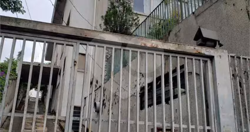 Casa com 4 quartos à venda na Rua Doutor Artur Guimarães, Santana, São Paulo