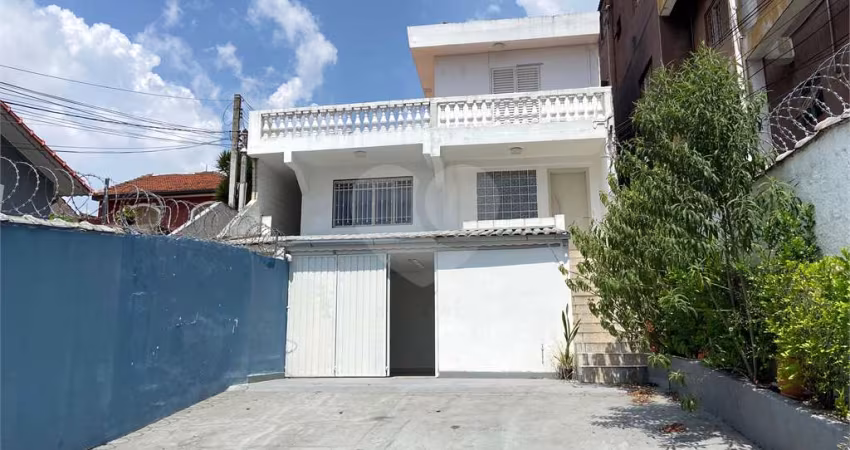 Terreno com 3 quartos à venda em Jaçanã - SP