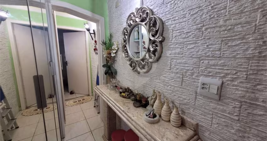 Casa com 2 quartos à venda em Vila Boaçava - SP