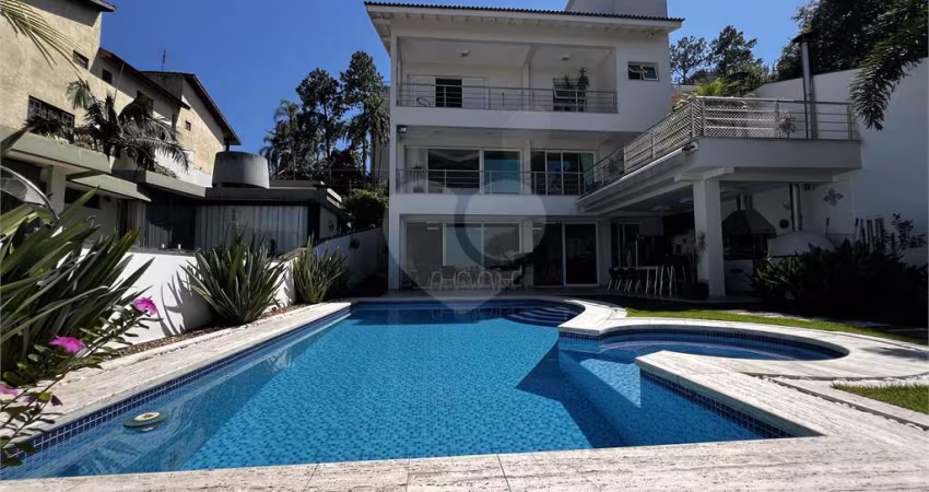 Sobrado com 4 quartos à venda em Vila Irmãos Arnoni - SP