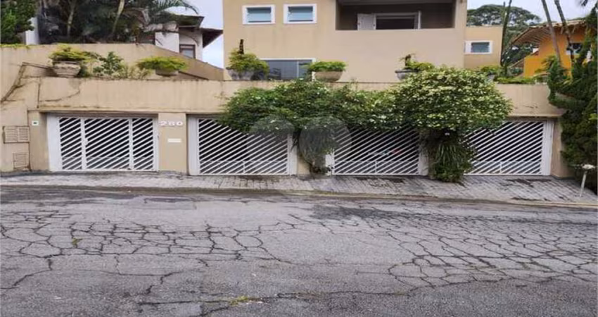 Casa com 4 quartos à venda em Jardim Vitória Régia - SP
