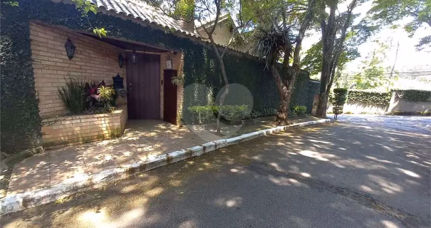 Sobrado com 4 quartos à venda em Vila Albertina - SP