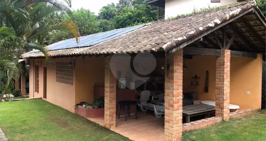 Casa com 3 quartos à venda em serra dos lagos (jordanésia) - sp
